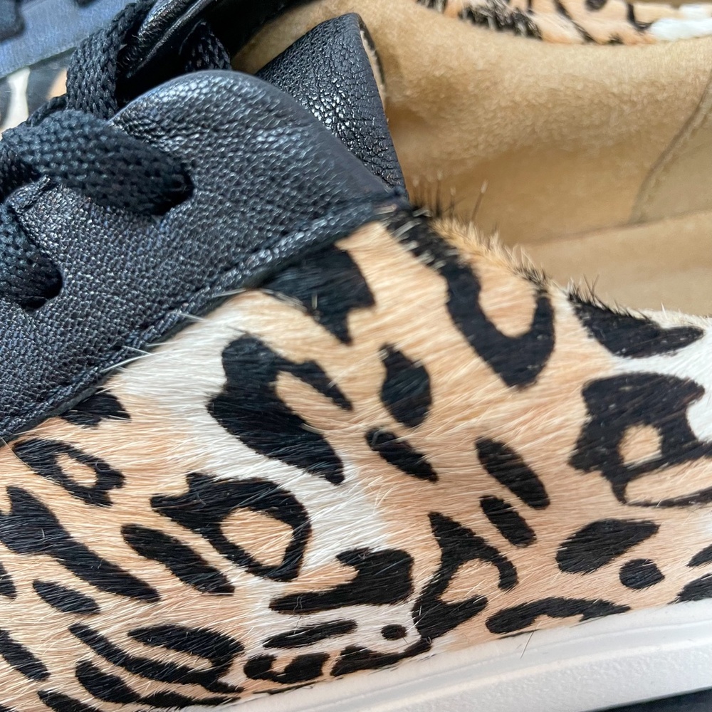 Naturalizer Cairo Comfort Sneaker with Fuzzy Leopard Print and Black Leather. 10